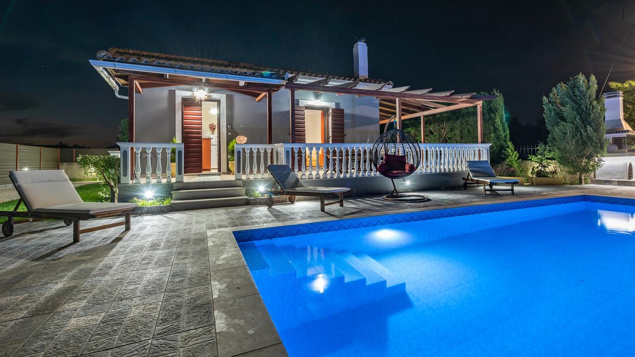 Pothos Villas Sarakinádhon Exterior foto
